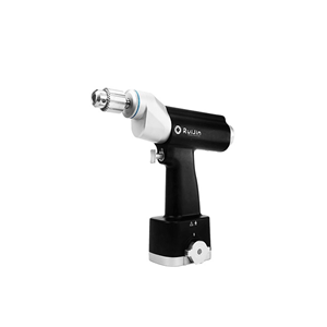 Máy khoan xương pin ruijin model ND-2511 là dòng máy chạy pin có nhiều ưu điểm tốc độ vòng qoay lớn, trọng lượng nhẹ, độ ồn nhỏ và ít rung .